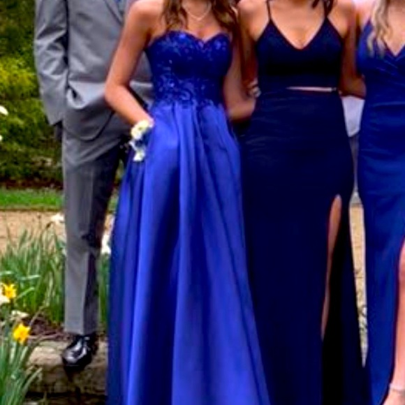 Royal blue prom dress - Picture 4 of 7